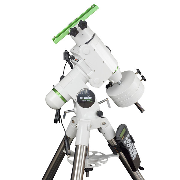 Télescope Skywatcher N 150/600 Quattro-150P HEQ-5 Pro SynScan GoTo