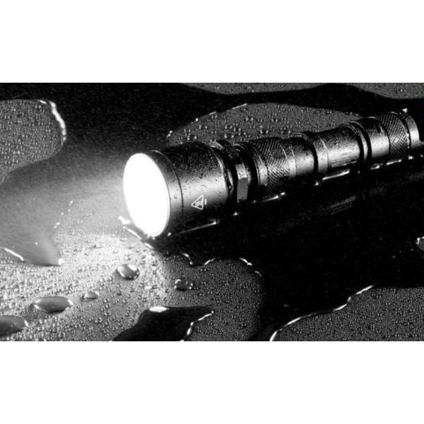 Nitecore Lampe de poche MH25 GT kit de chasse