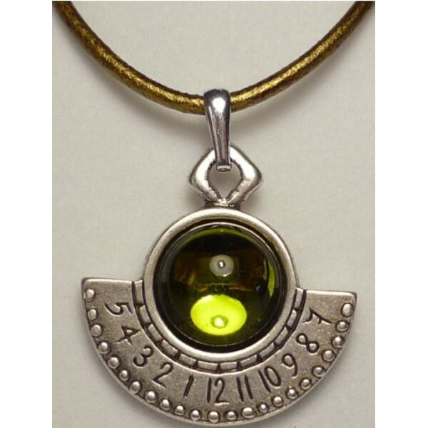 Ragalaxys Necklace Hypatia Sundial Apple Green