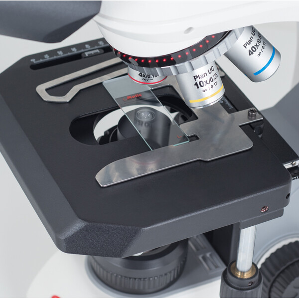 Microscope Motic Panthera C2 Trinoculaire, infinity, plan, achro, 40x-1000x, 10x/22mm, Halogen/LED