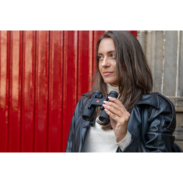 Jumelles Leica Noctivid 10x25 noir revêtu de cuir