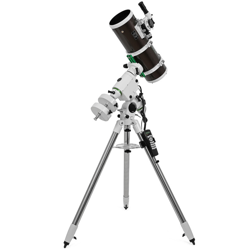 Télescope Skywatcher N 150/600 Quattro-150P HEQ-5 Pro SynScan GoTo