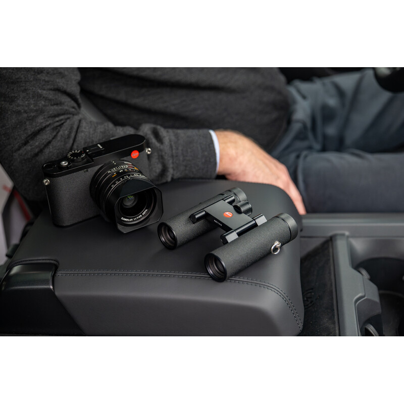 Jumelles Leica Noctivid 10x25 noir revêtu de cuir